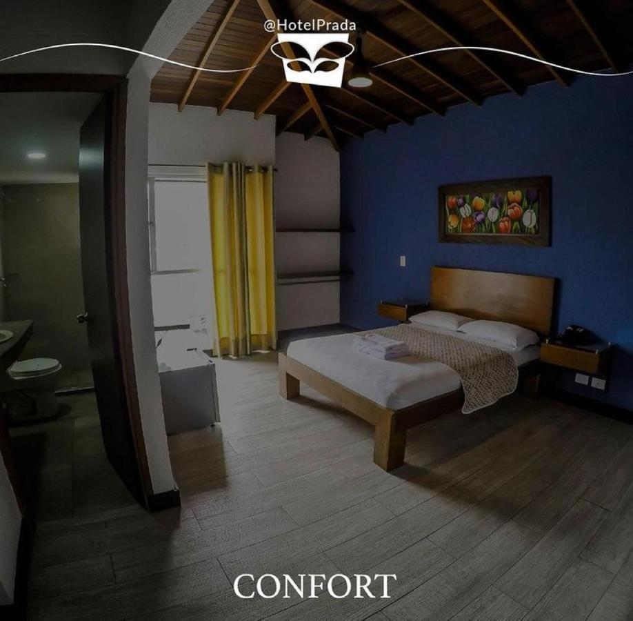 Hotel Prada Sas Bello Bagian luar foto